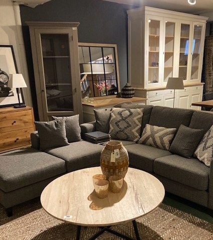 Wood Story - Meubles de prestige - Meubles sur mesure - Showroom Art de vivre Ixelles Bruxelles